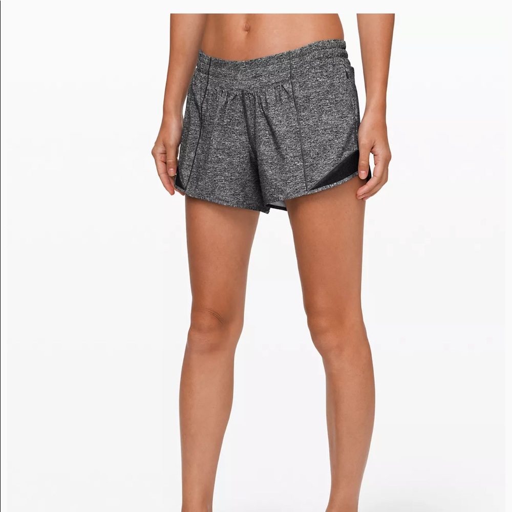 Lululemon Hotty Hot Lined shorts